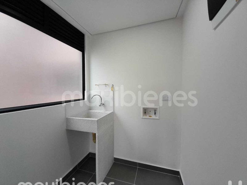 Apartamento en arriendo en Las Palmas, Medellín · foto 19 de 20