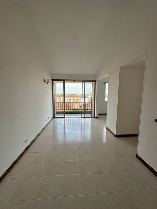 Apartamento en venta en La Hacienda, Cali · foto 4 de 13