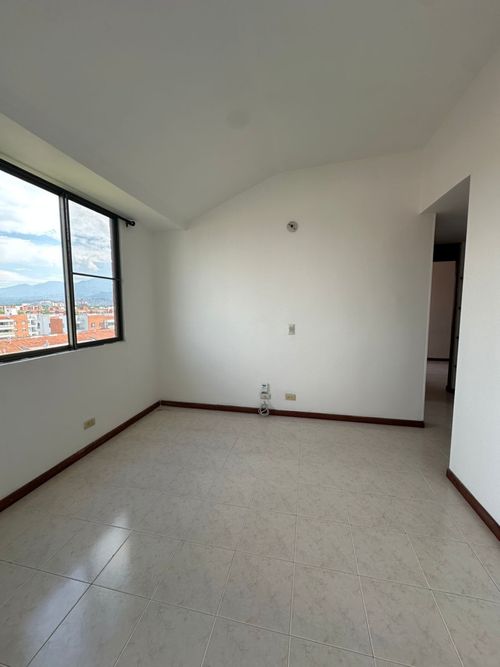 Apartamento en venta en La Hacienda, Cali · foto 8 de 13