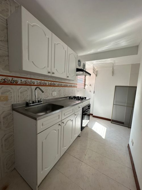 Apartamento en venta en La Hacienda, Cali · foto 10 de 13