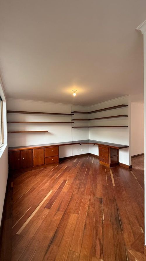 Apartamento de 3 alcobas en arriendo en El Poblado, Medellín, 145 m² · foto 12 de 24