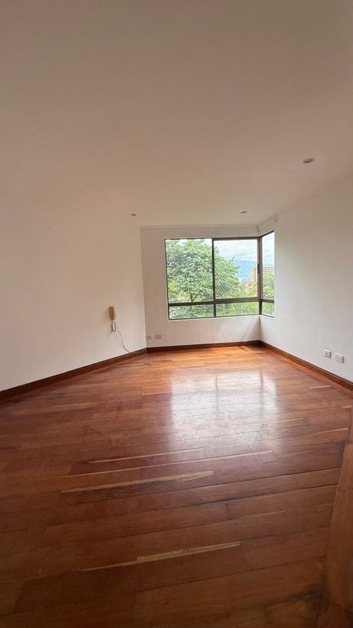 Apartamento de 3 alcobas en arriendo en El Poblado, Medellín, 145 m² · foto 16 de 24