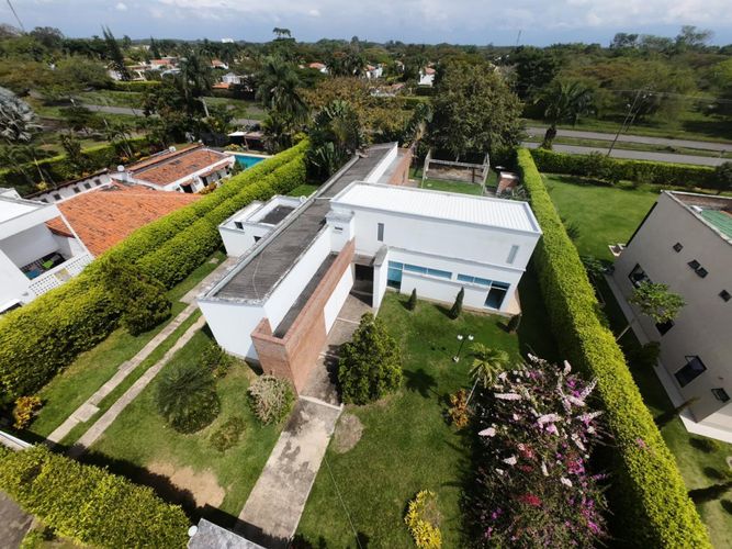 Casa de 6 alcobas en venta en La Morada, Jamundí, 400 m² · foto 2 de 20