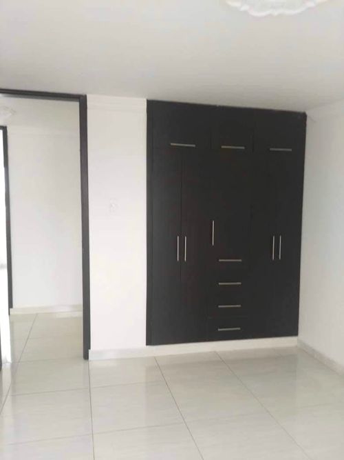 Apartamento de 3 alcobas en venta en Diamante 2, Bucaramanga, 110 m² · foto 8 de 12