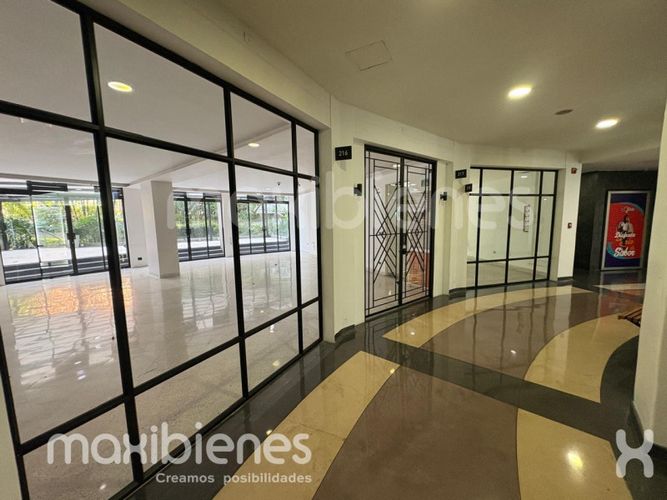 Local en arriendo en Los Balsos, Medellín, 138 m² · foto 4 de 17