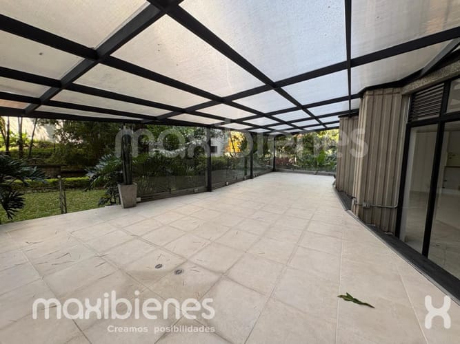 Local en arriendo en Los Balsos, Medellín, 138 m² · foto 12 de 17