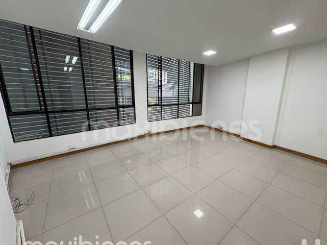 Local en arriendo en Santa Fe, Medellín, 46 m² · foto 13 de 14
