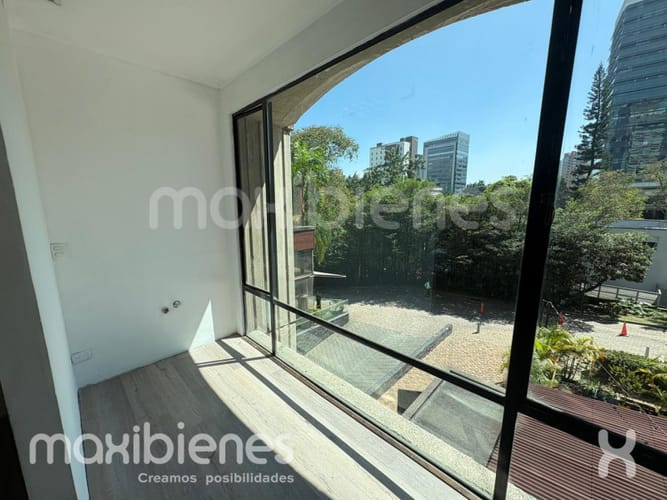 Local en arriendo en Los Balsos, Medellín, 105 m² · foto 6 de 7