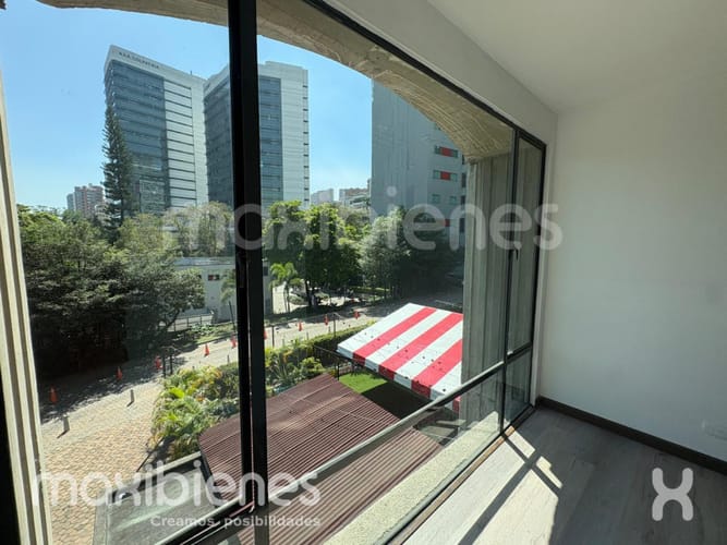 Local en arriendo en Los Balsos, Medellín, 105 m² · foto 7 de 7