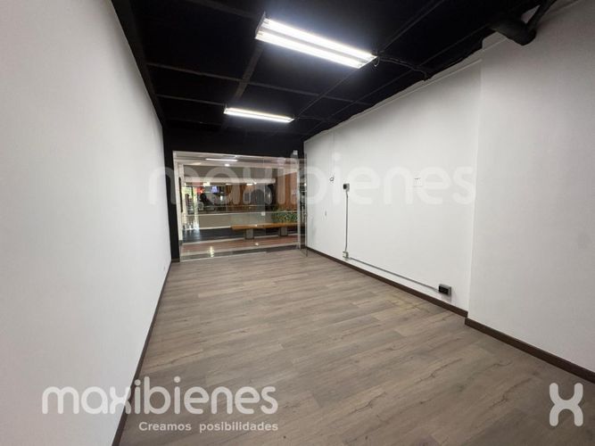 Local en arriendo en Los Balsos, Medellín, 106 m² · foto 4 de 9