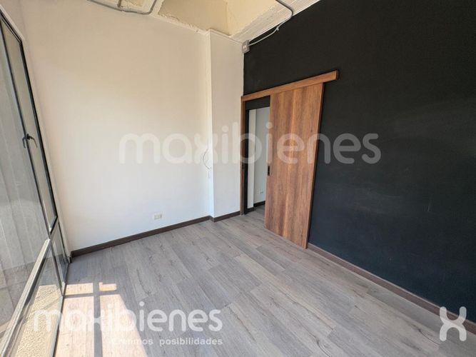 Local en arriendo en Los Balsos, Medellín, 106 m² · foto 6 de 9