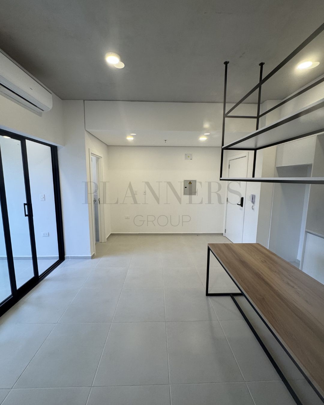 En Alquiler  Edificio España - Las Mercedes Torre 2 — foto 2