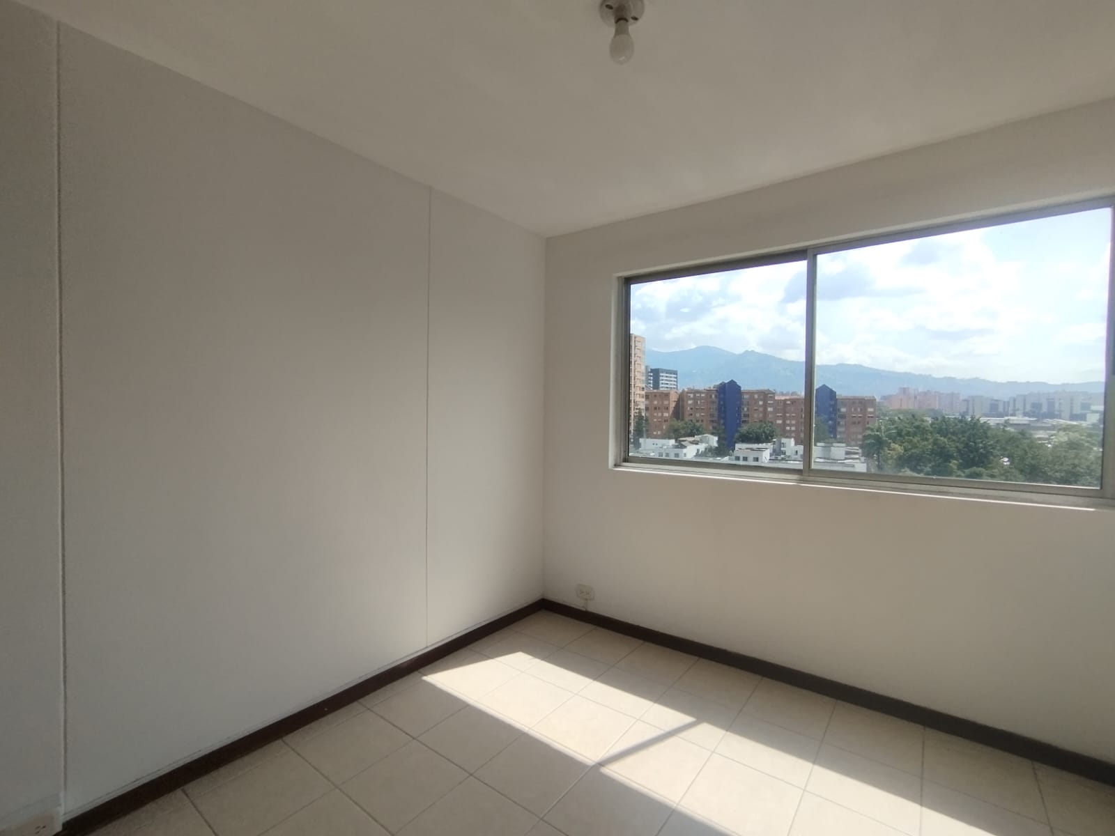 Apartamento en arriendo en El Poblado, Medellín · foto 12 de 15