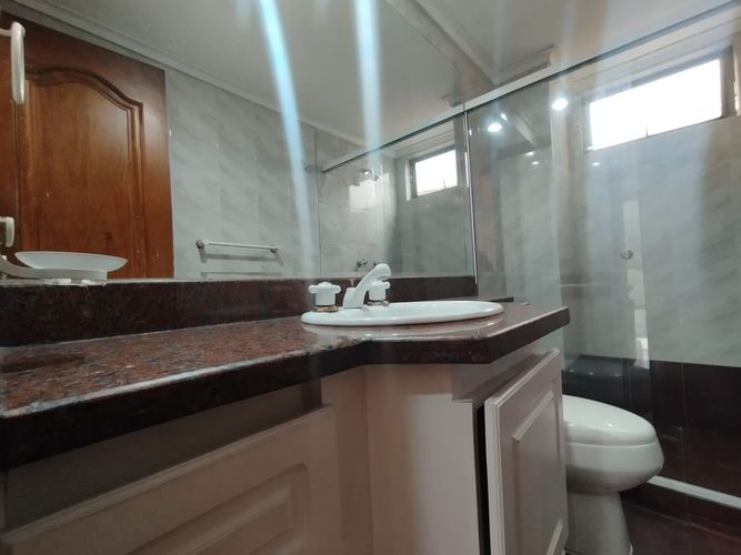 Apartamento de 3 alcobas en arriendo en El Poblado, Medellín, 178 m² · foto 14 de 20