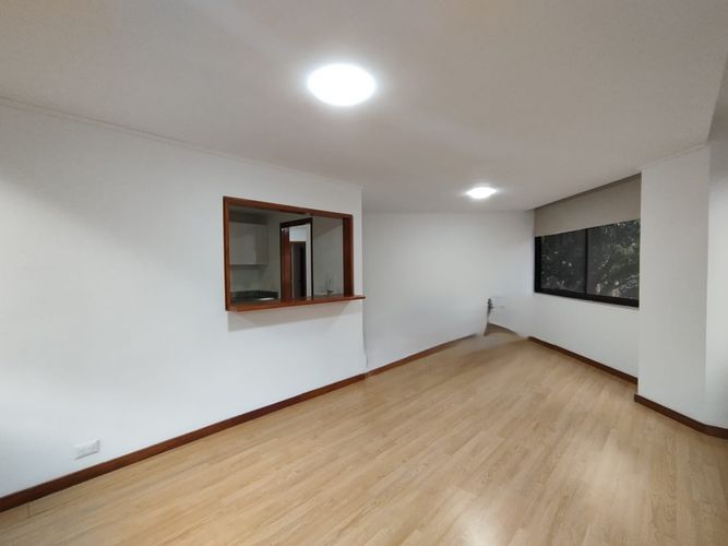 Apartamento de 2 alcobas en arriendo en El Poblado, Medellín, 90 m² · foto 7 de 16