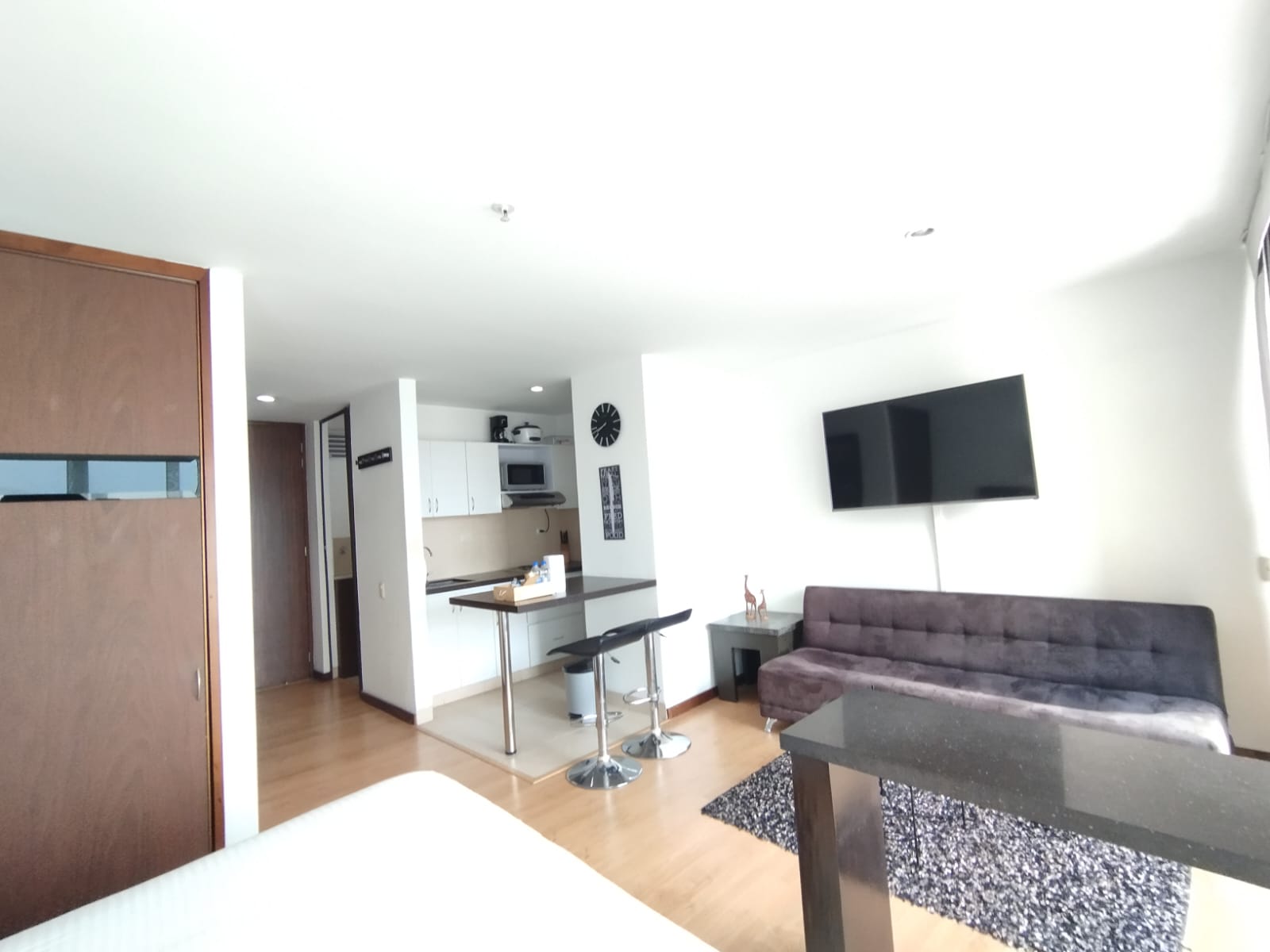 Apartaestudio en arriendo en El Poblado, Medellín en El Poblado