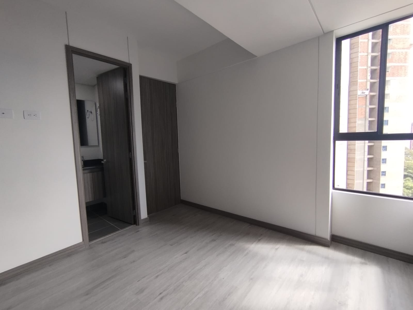 Apartamento en arriendo en Vía Las Palmas, Medellín · foto 2 de 17