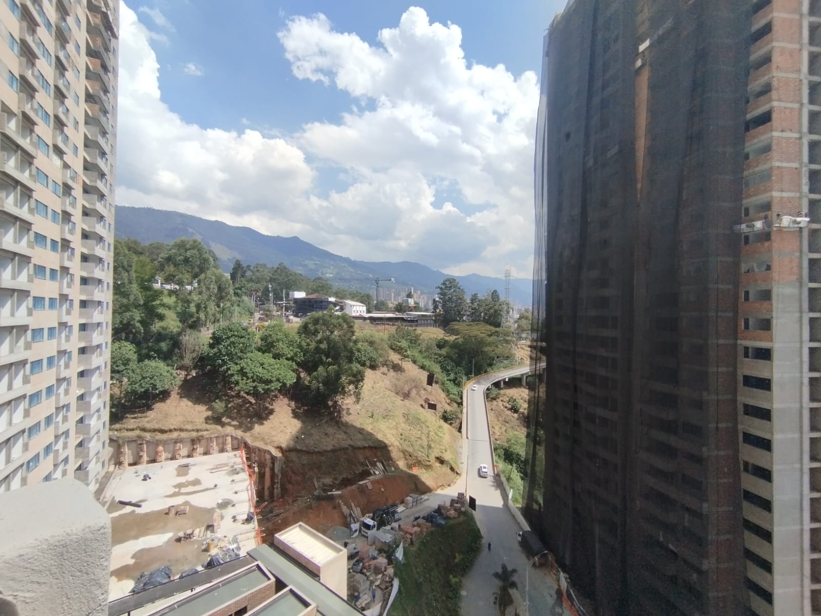 Apartamento en arriendo en Vía Las Palmas, Medellín · foto 6 de 17