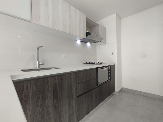 Apartaestudio en arriendo en El Poblado, Medellín, 51 m² · foto 15 de 15