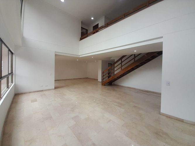 Apartamento de 3 alcobas en arriendo en El Poblado, Medellín, 350 m² · foto 17 de 20