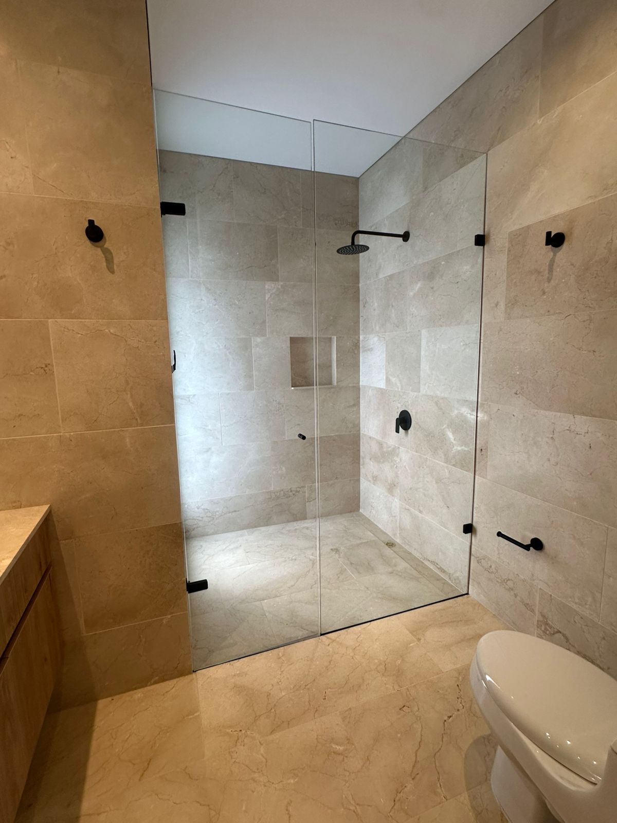 Apartamento en arriendo en El Poblado, Medellín · foto 7 de 14