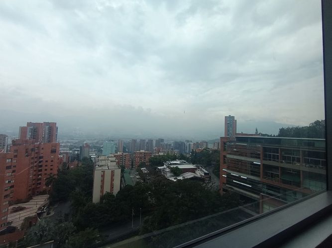 Oficina en arriendo en El Poblado, Medellín, 50 m² · foto 3 de 16