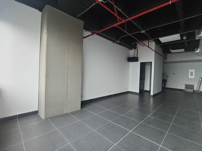 Oficina en arriendo en El Poblado, Medellín, 50 m² · foto 6 de 16