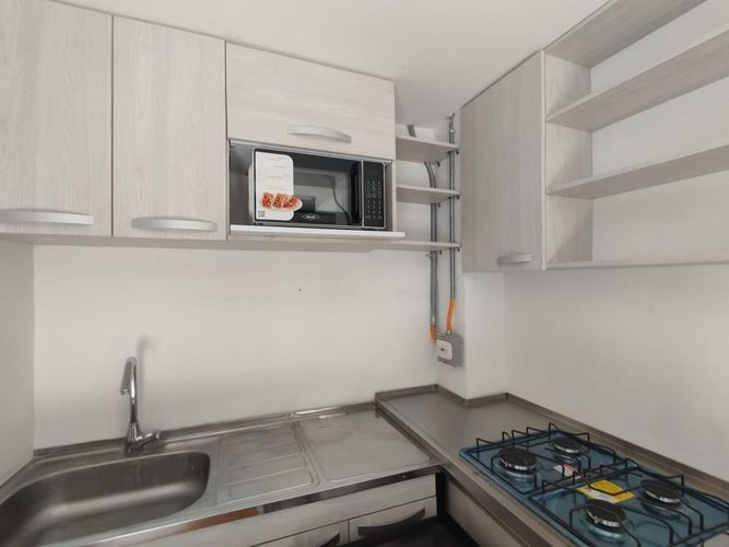 Local en arriendo en Villa Carlota, Medellín, 14 m² · foto 4 de 9