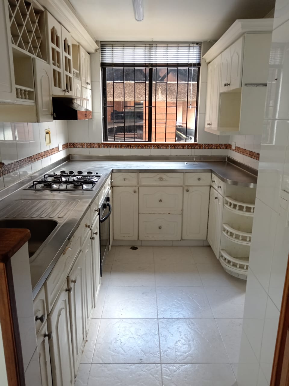 Apartamento en arriendo en Vía Las Palmas, Medellín · foto 17 de 24