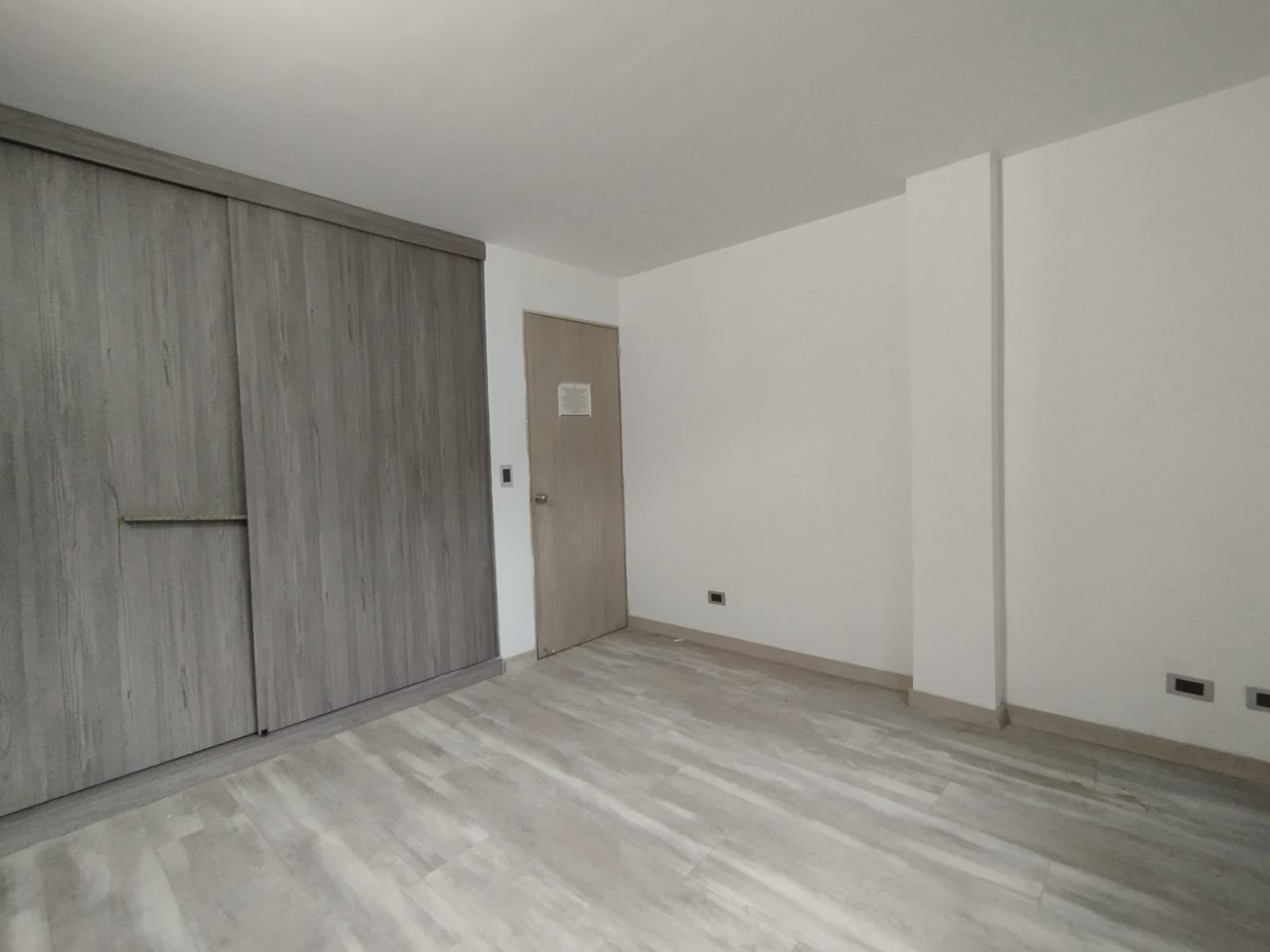 Apartamento en arriendo en El Poblado, Medellín · foto 6 de 20