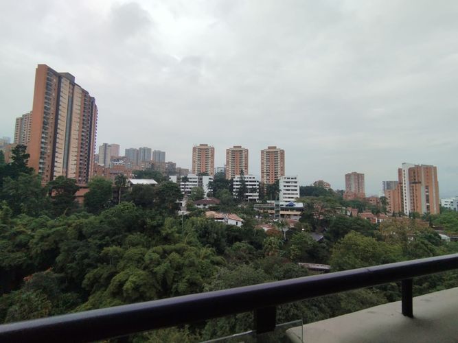 Apartamento de 3 alcobas en arriendo en El Poblado, Medellín, 134 m² · foto 12 de 20