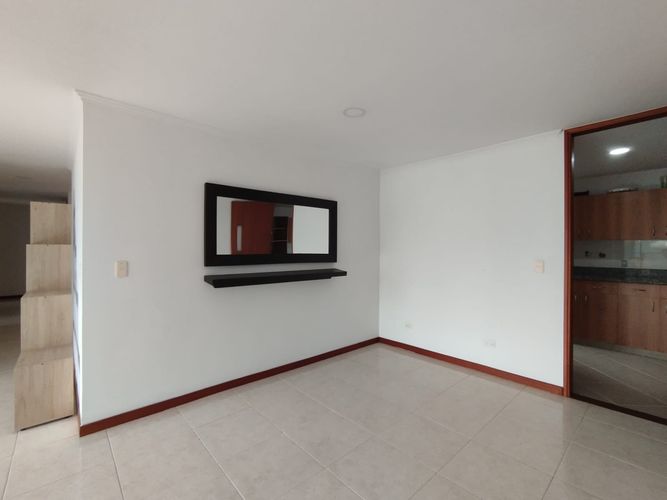 Apartamento de 3 alcobas en arriendo en El Poblado, Medellín, 134 m² · foto 16 de 20