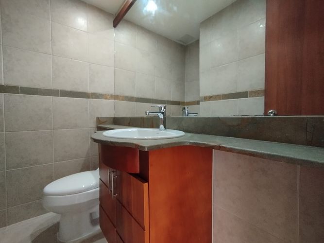 Apartamento de 3 alcobas en arriendo en El Poblado, Medellín, 134 m² · foto 18 de 20
