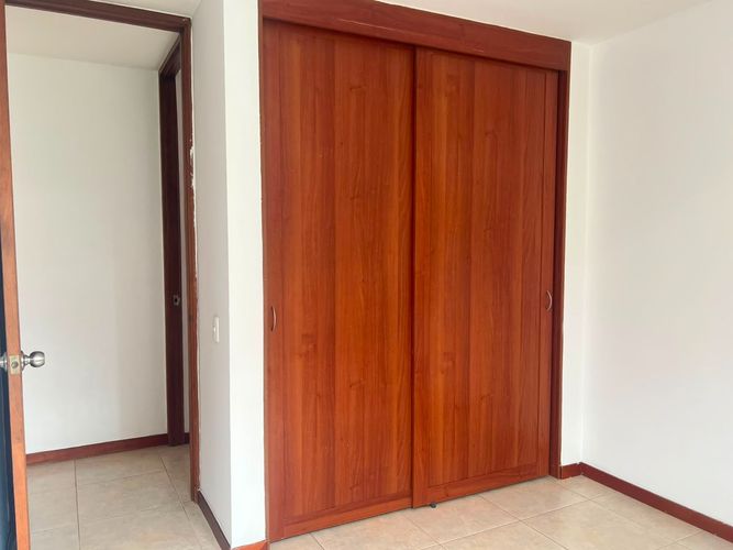 Apartamento de 3 alcobas en arriendo en Cumbres, Envigado, 86 m² · foto 13 de 16