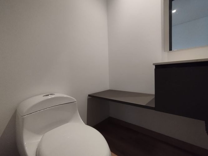 Apartamento de 2 alcobas en arriendo en San Diego, Medellín, 101 m² · foto 9 de 20