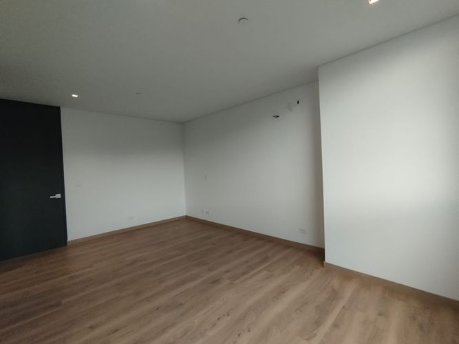 Apartamento de 2 alcobas en arriendo en San Diego, Medellín, 101 m² · foto 10 de 20