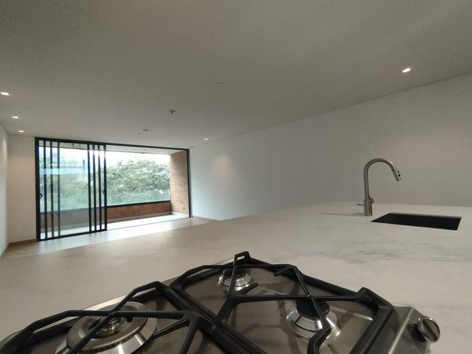 Apartamento de 2 alcobas en arriendo en San Diego, Medellín, 101 m² · foto 17 de 20