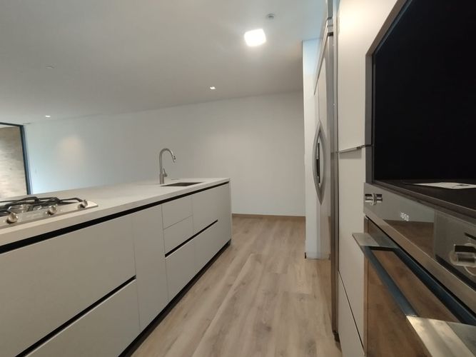 Apartamento de 2 alcobas en arriendo en San Diego, Medellín, 101 m² · foto 19 de 20
