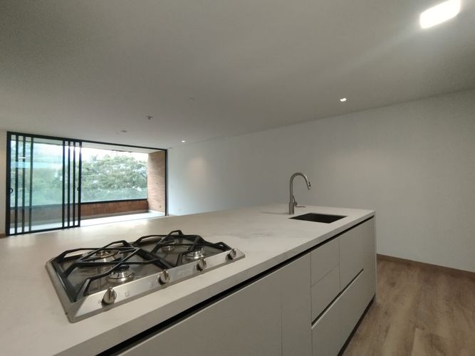 Apartamento de 2 alcobas en arriendo en San Diego, Medellín, 101 m² · foto 20 de 20