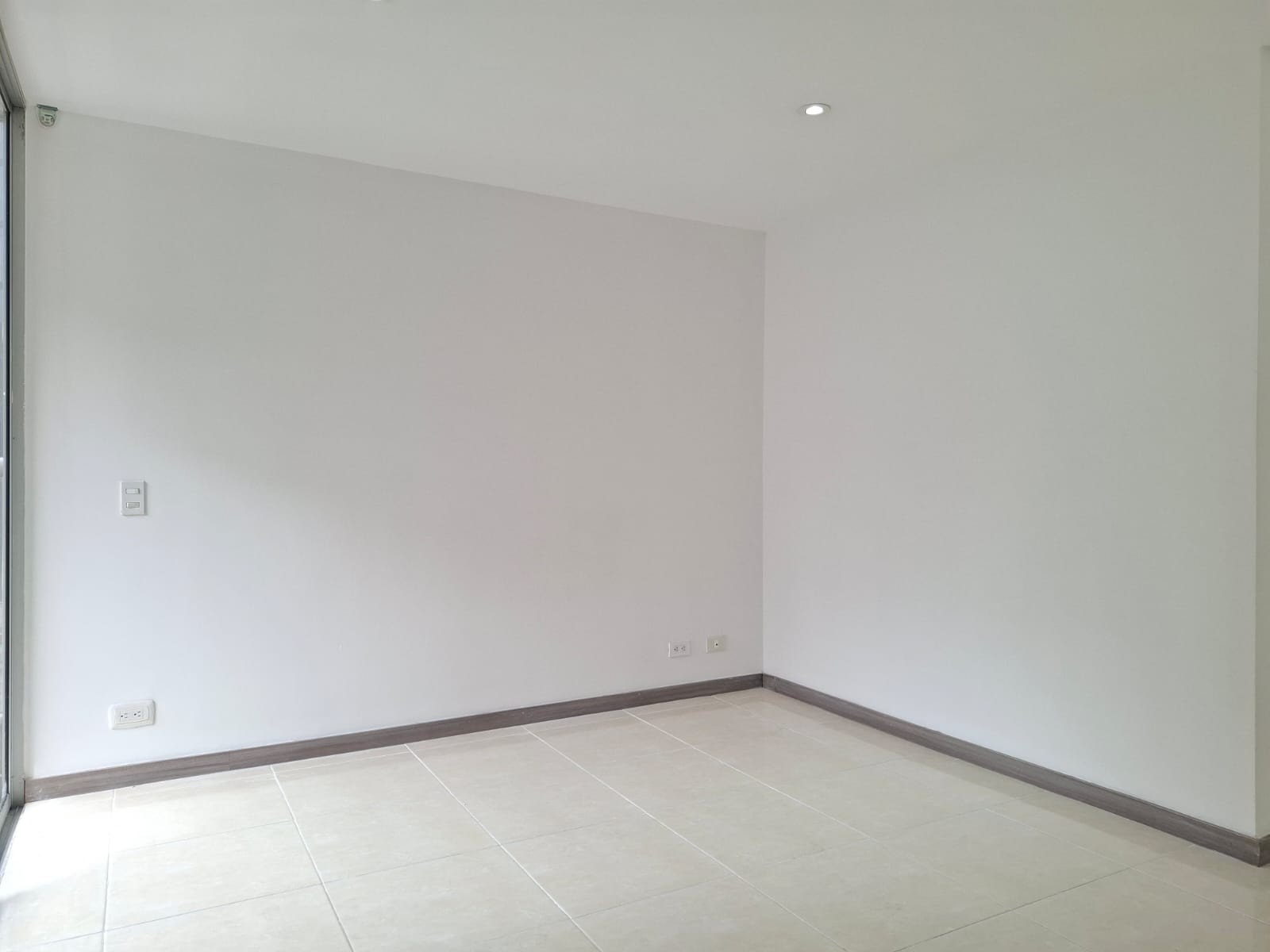 Apartamento en arriendo en El Poblado, Medellín · foto 8 de 11