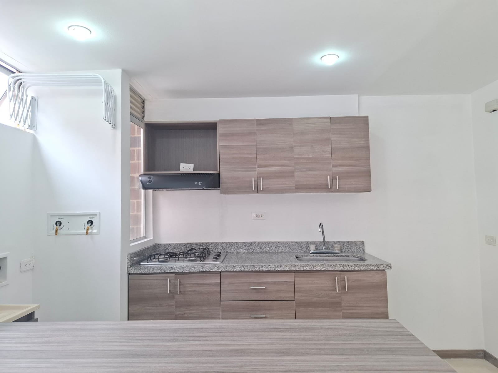 Apartamento en arriendo en El Poblado, Medellín · foto 3 de 11
