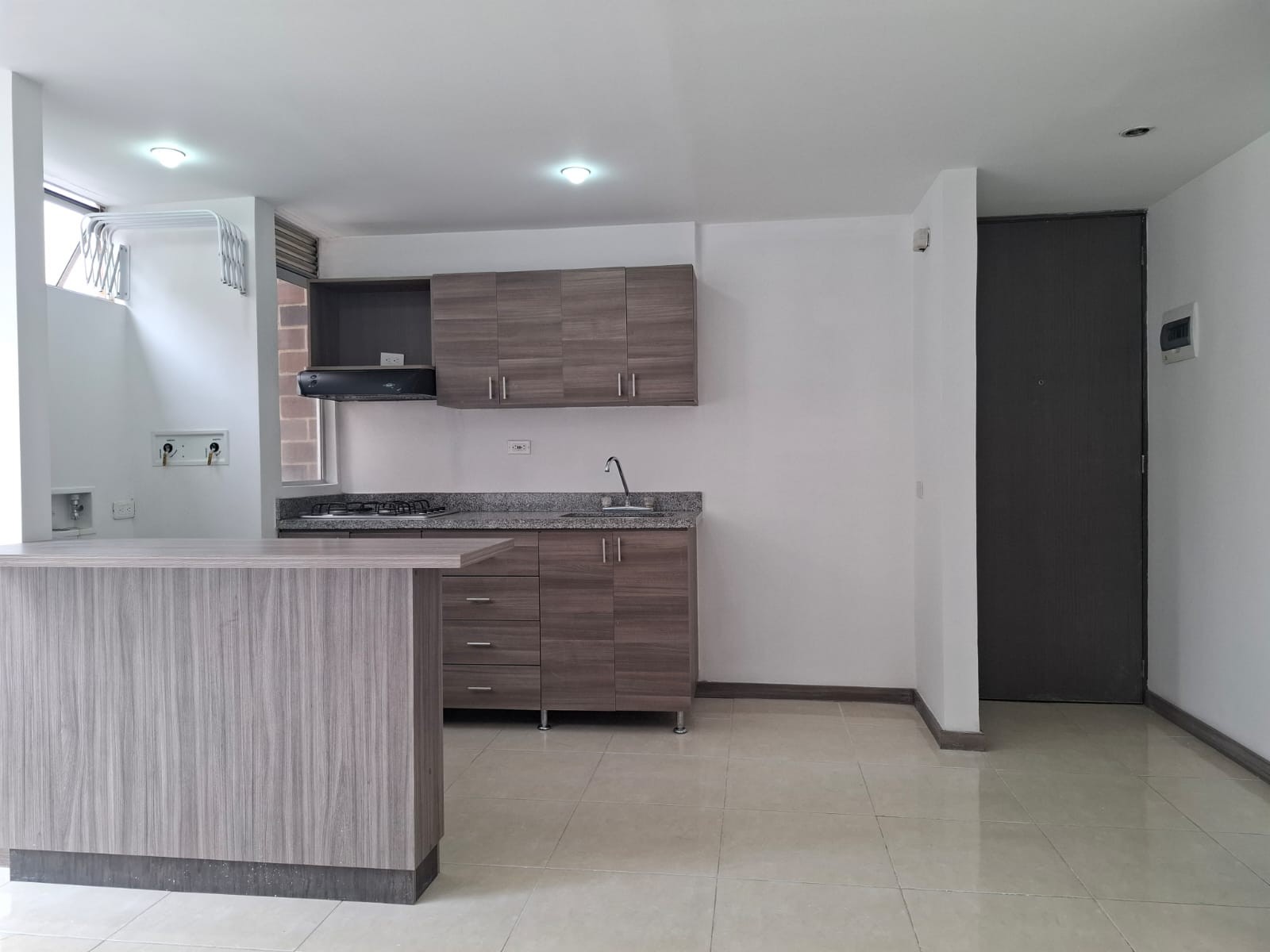 Apartamento en arriendo en El Poblado, Medellín · foto 5 de 11