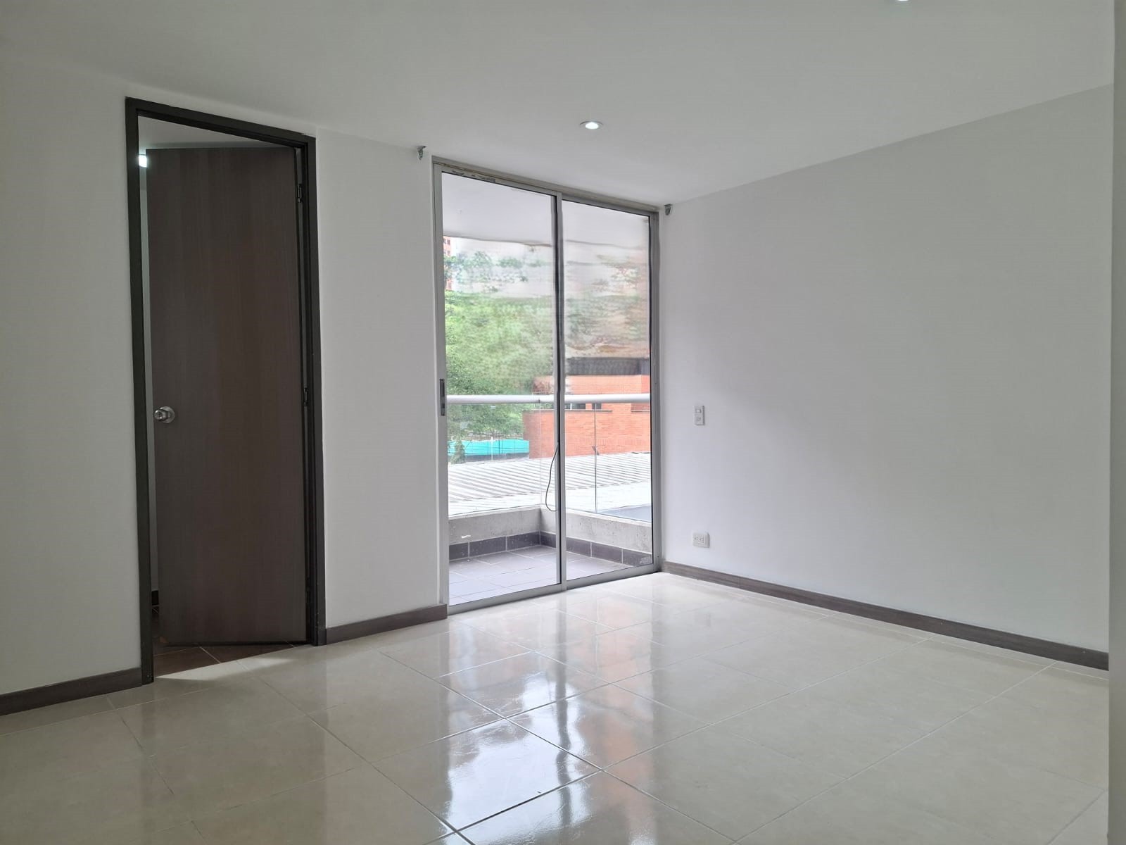 Apartamento en arriendo en El Poblado, Medellín · foto 2 de 11