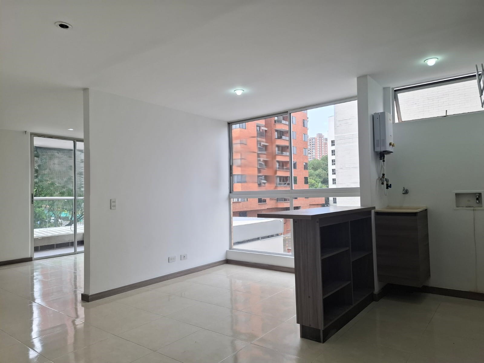 Apartamento en arriendo en El Poblado, Medellín · foto 7 de 11
