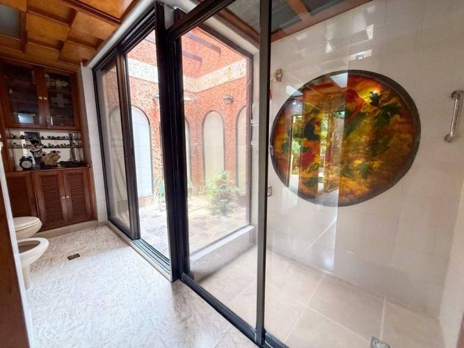 Casa de 5 alcobas en venta en Lagos Del Cacique, Bucaramanga, 500 m² · foto 8 de 24