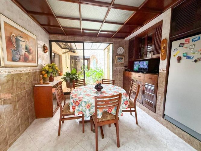 Casa de 5 alcobas en venta en Lagos Del Cacique, Bucaramanga, 500 m² · foto 11 de 24