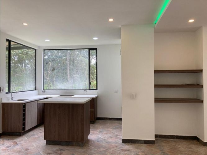 Finca en venta en Santa Elena, Medellín, 100 m² · foto 10 de 23