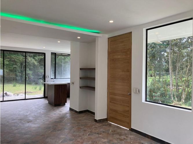 Finca en venta en Santa Elena, Medellín, 100 m² · foto 13 de 23