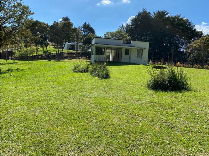 Finca en venta en Santa Elena, Medellín, 100 m² · foto 14 de 23