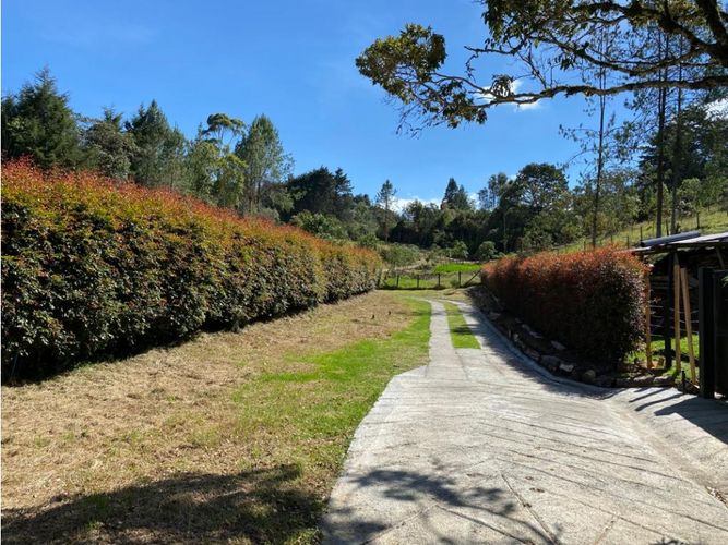 Finca en venta en Santa Elena, Medellín, 100 m² · foto 19 de 23